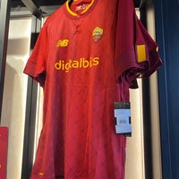 Photo taken at AS Roma Store by Elisabeth B. on 5/20/2023