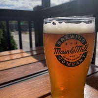 Photo taken at Main &amp;amp; Mill Brewing Company by Joel R. on 9/27/2022