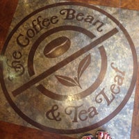 Photo taken at The Coffee Bean &amp;amp; Tea Leaf® by Sherra Victoria B. on 10/12/2013