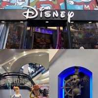 Photo taken at Disney Store by Broo . on 12/12/2022