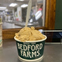 Photo taken at Bedford Farms Ice Cream by Rachel B. on 9/9/2022