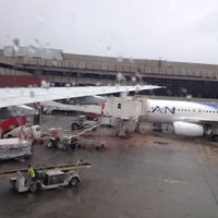 Photo taken at Voo American Airlines AA 930 by Eduardo P. on 1/15/2013