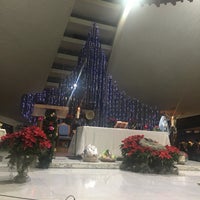 Photo taken at Parroquia Divina Providencia by Oscar S. on 12/25/2018