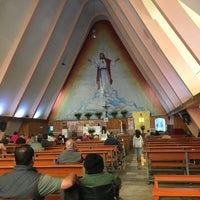 Photo taken at Parroquia Del Sagrado Corazón Y Nuestra Señora de San Juan de los Lagos by Oscar S. on 9/3/2017