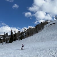 Foto diambil di Vail Ski Resort oleh Mohammed pada 4/24/2023