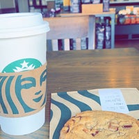 Photo taken at Starbucks by 𝐌𝐨𝐮𝐬𝐚 on 9/12/2019