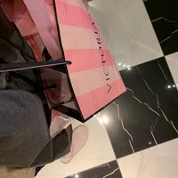 Photo taken at Victoria&amp;#39;s Secret by Polina R. on 11/30/2018