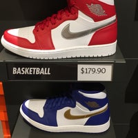 Photo taken at Nike Factory Store by Daryl C. on 10/30/2016
