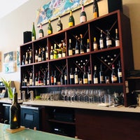 Foto tirada no(a) Nectar Wine Lounge por Megan Allison em 4/12/2018