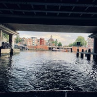 Photo taken at Het Wapen Van Amsterdam by ABDULRAHMN 🧞 on 10/4/2021