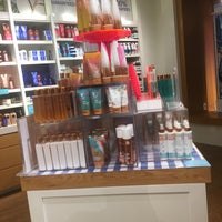 Photo taken at Bath &amp;amp; Body Works by J . on 5/16/2018
