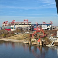 รูปภาพถ่ายที่ Nissan Stadium โดย Tanya P. เมื่อ 11/26/2023