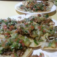 Photo taken at Tacos Uruapan by Stephanie F. on 3/20/2013