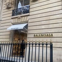 balenciaga paris avenue montaigne