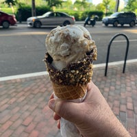 Photo taken at Hershey&amp;#39;s Ice Cream by Simply M. on 5/26/2020