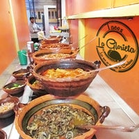 Das Foto wurde bei Tacos la glorieta von Tacos la glorieta am 5/10/2013 aufgenommen
