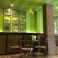 8/4/2013에 S V.님이 Hatvala Tea House / Café Restaurant에서 찍은 사진