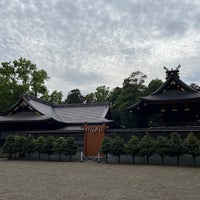 Photo taken at Washinomiya-Jinja Shrine by かつどん on 4/20/2024