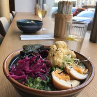รูปภาพถ่ายที่ Zen On Restaurant โดย Anna K. เมื่อ 8/20/2019