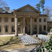 Photo taken at Atlanta History Center - Swan House by Kaley I. on 3/26/2022