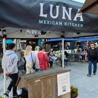 Photo taken at Luna Mexican Kitchen by Hsiu-Fan W. on 5/18/2022