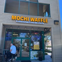 Photo taken at Mochi Waffle Corner by Hsiu-Fan W. on 5/30/2022
