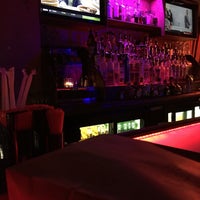 8/23/2018 tarihinde Sarah L.ziyaretçi tarafından Bar 13'de çekilen fotoğraf