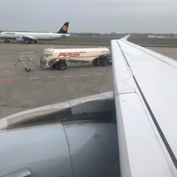 Photo taken at Lufthansa Flight LH 2055 by Ser g. on 4/15/2018