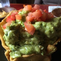 รูปภาพถ่ายที่ Margaritas Mexican Restaurant โดย Brian G. เมื่อ 4/9/2016