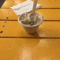 Photo taken at Little Giant Ice Cream by Richie W. on 3/5/2020
