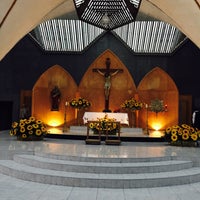 Photo taken at Iglesia San Pedro Chico by Tom on 11/12/2016