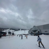 Photo taken at Rusutsu Resort Ski Area by タバサ on 3/17/2023