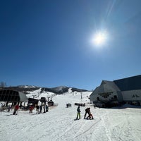 Photo taken at Rusutsu Resort Ski Area by タバサ on 3/20/2023