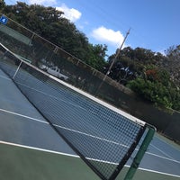 Photo taken at Kapiolani Park Tennis Courts by タバサ on 9/7/2017