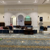 Photo taken at مسجد الشيخ عبدالرحمن بن عبدالله الموسى by Khalid on 6/21/2021