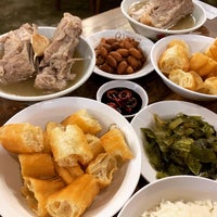 Photo taken at Song Fa Bak Kut Teh by Seow Ling N. on 1/16/2020