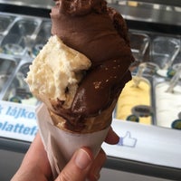 Foto scattata a Cioccolatte Gelateria da Timi 😼 V. il 7/15/2019