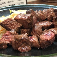 Photo taken at ステーキの志摩 平井本店 by hidarisay on 5/2/2019