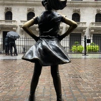 Photo taken at Fearless Girl by Linton W. on 10/5/2022