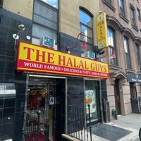 Photo taken at The Halal Guys by M.I on 11/28/2022
