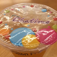 Photo taken at Chatime 日出茶太 by Forrest on 10/16/2015