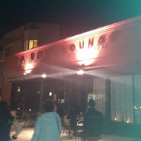 Foto tirada no(a) La Boheme Lounge por Adelina T. em 5/28/2013