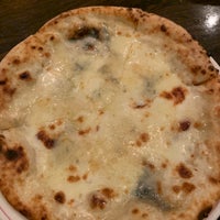 Photo taken at Pizzeria Portofino by Nobuyuki F. on 5/29/2022