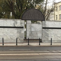 Photo taken at Pomnik Umschlagplatz by Мира В. on 11/3/2017