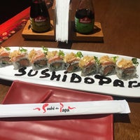 Photo taken at Sushi do Papa by Maria O. on 7/24/2019