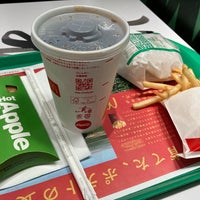 Photo taken at McDonald&amp;#39;s by ＤＩＥ丸 。. on 12/15/2023