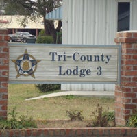 Das Foto wurde bei Fraternal Order of Police - Tri-County Lodge # 3 von Fraternal Order of Police - Tri-County Lodge # 3 am 7/15/2015 aufgenommen