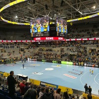 Foto scattata a Rhein-Neckar Löwen in der SAP Arena da Henry il 12/7/2017