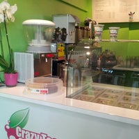 Photo taken at Crazy Tea - Bubble Tea by N A. on 10/17/2012