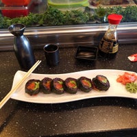 Das Foto wurde bei Sushi Queen von Onix am 1/6/2016 aufgenommen